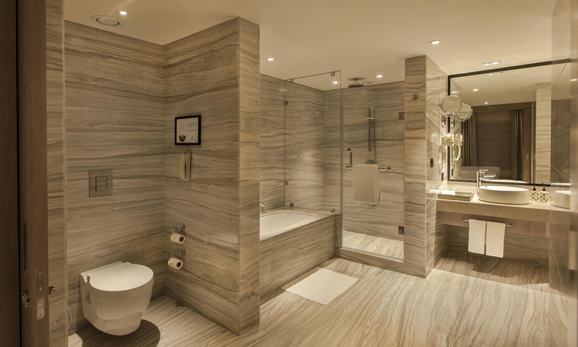 Lemon Tree Premier City Center Pune Eksteriør bilde