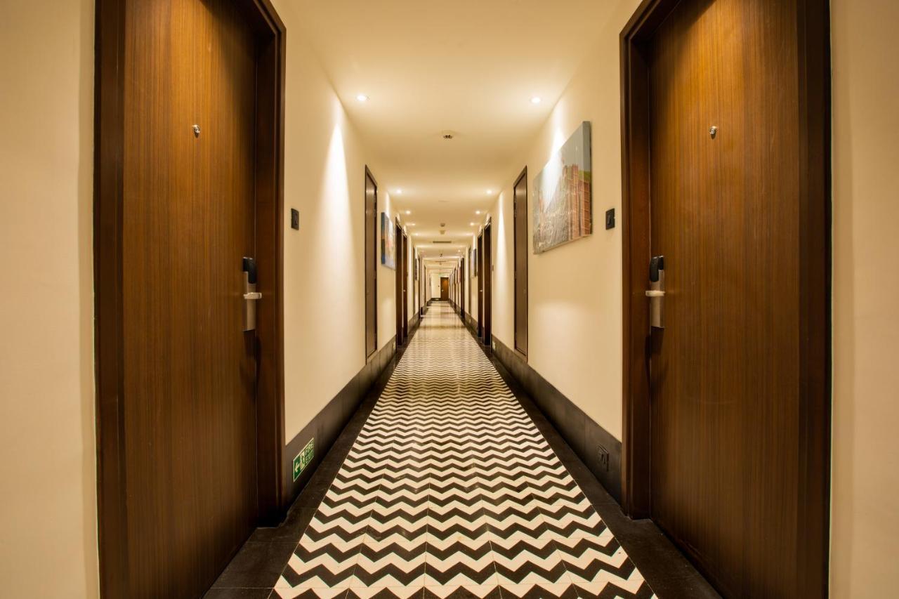 Lemon Tree Premier City Center Pune Eksteriør bilde