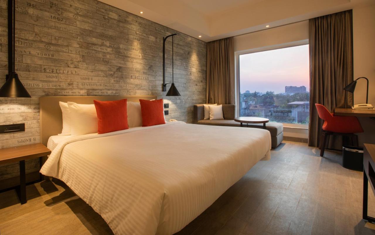 Lemon Tree Premier City Center Pune Eksteriør bilde
