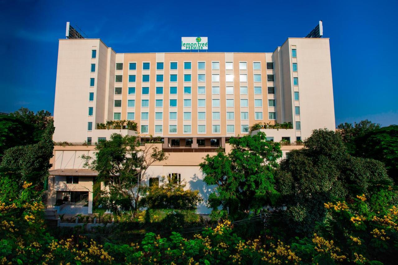 Lemon Tree Premier City Center Pune Eksteriør bilde