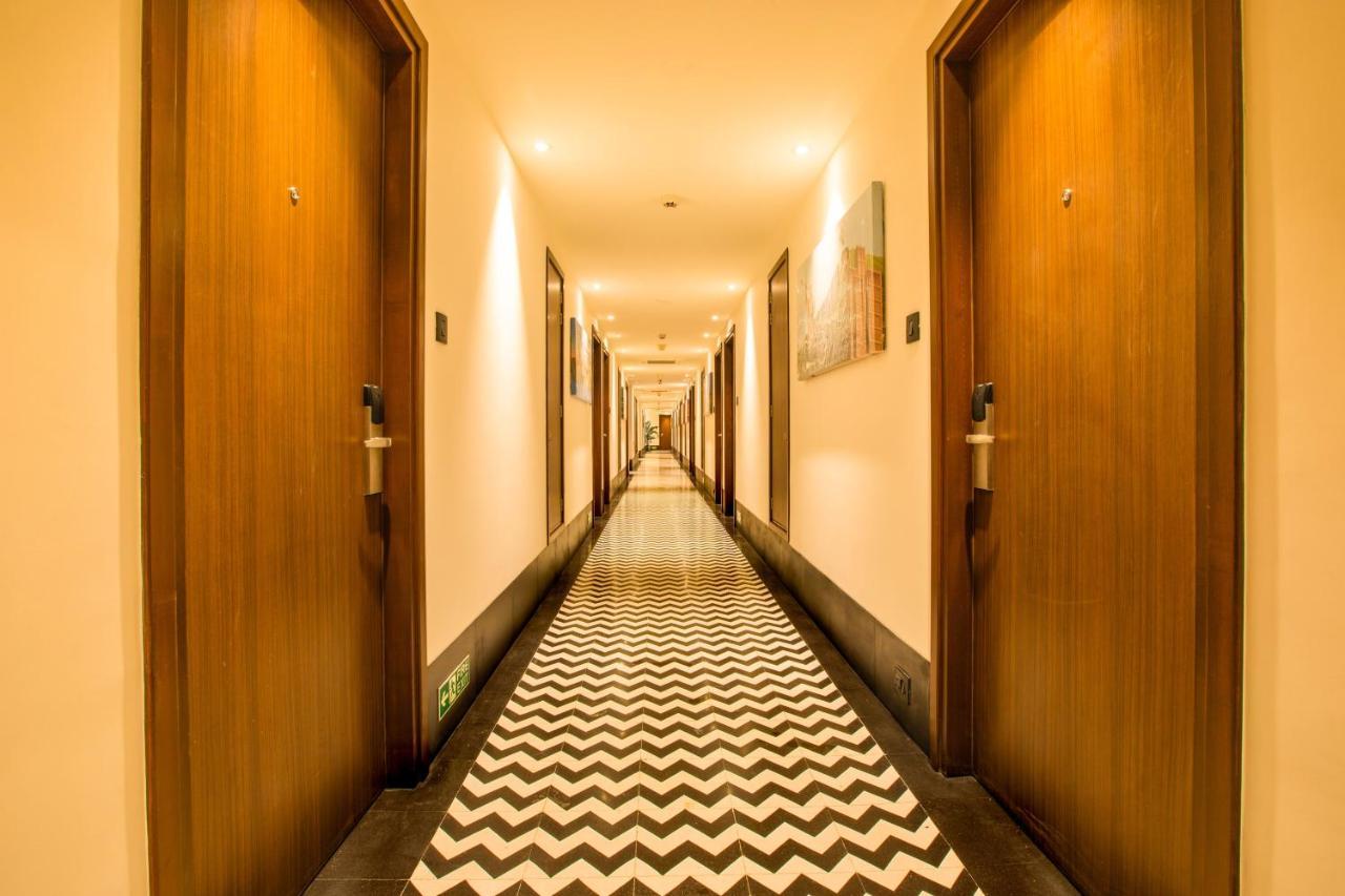Lemon Tree Premier City Center Pune Eksteriør bilde