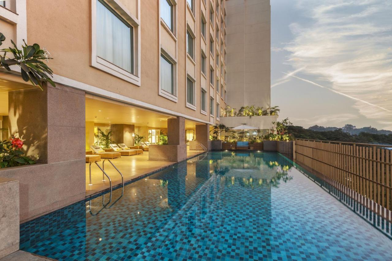 Lemon Tree Premier City Center Pune Eksteriør bilde
